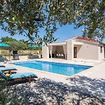 Saint Silentio Casa vacanze Marčana