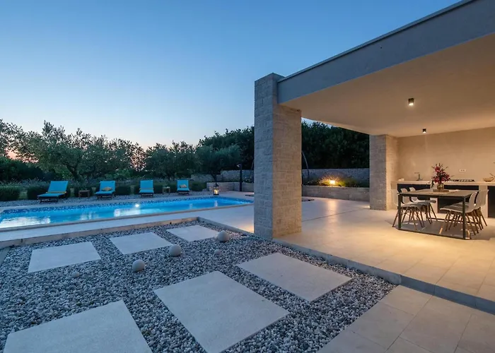 Saint Silentio * Marčana